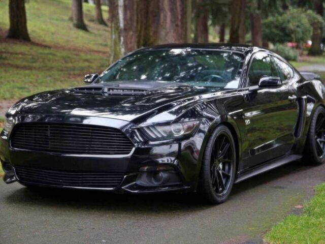 Чорний Форд Мустанг, об'ємом двигуна 5 л та пробігом 71 тис. км за 4400 $, фото 1 на Automoto.ua