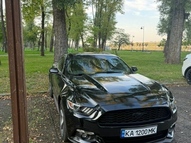 Чорний Форд Мустанг, об'ємом двигуна 3.72 л та пробігом 119 тис. км за 14500 $, фото 1 на Automoto.ua