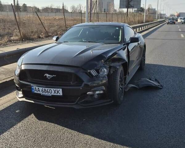 Чорний Форд Мустанг, об'ємом двигуна 2.26 л та пробігом 75 тис. км за 15100 $, фото 1 на Automoto.ua