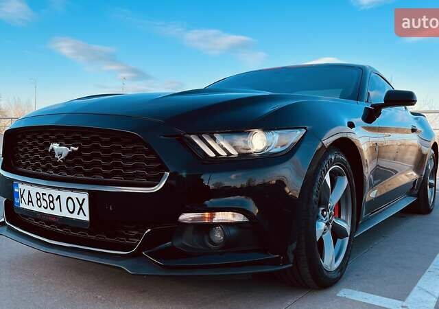 Чорний Форд Мустанг, об'ємом двигуна 2.26 л та пробігом 71 тис. км за 18500 $, фото 1 на Automoto.ua