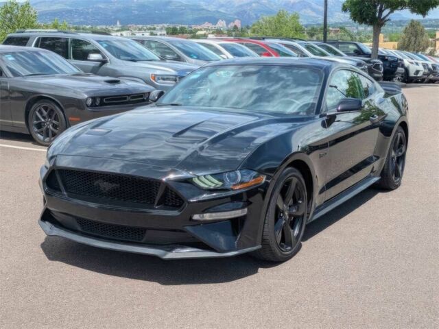 Черный Форд Мустанг, объемом двигателя 5 л и пробегом 22 тыс. км за 14000 $, фото 1 на Automoto.ua