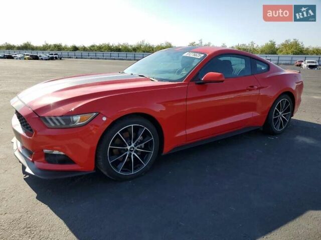 Красный Форд Мустанг, объемом двигателя 2.26 л и пробегом 126 тыс. км за 3000 $, фото 1 на Automoto.ua