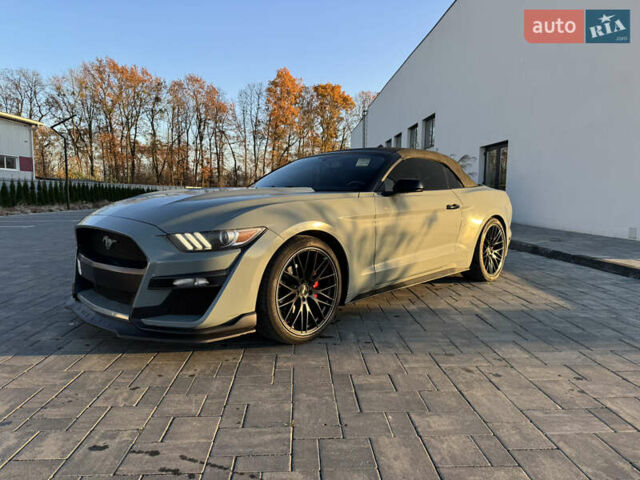 Сірий Форд Мустанг, об'ємом двигуна 3.73 л та пробігом 156 тис. км за 16000 $, фото 1 на Automoto.ua
