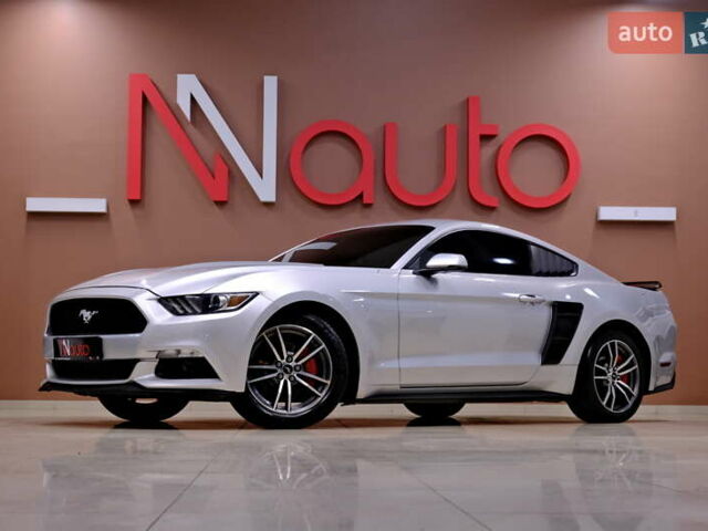 Серый Форд Мустанг, объемом двигателя 2.3 л и пробегом 91 тыс. км за 13900 $, фото 1 на Automoto.ua