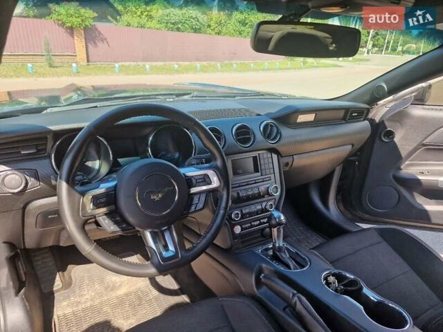 Серый Форд Мустанг, объемом двигателя 3.7 л и пробегом 78 тыс. км за 16500 $, фото 1 на Automoto.ua