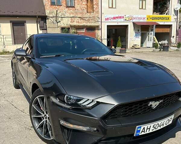 Сірий Форд Мустанг, об'ємом двигуна 2.26 л та пробігом 70 тис. км за 20500 $, фото 1 на Automoto.ua