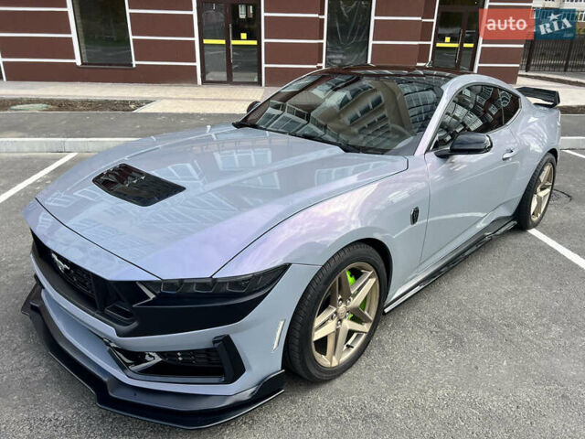 Серый Форд Мустанг, объемом двигателя 5 л и пробегом 8 тыс. км за 70000 $, фото 1 на Automoto.ua