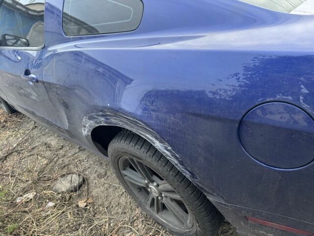 Синій Форд Мустанг, об'ємом двигуна 3.7 л та пробігом 50 тис. км за 5000 $, фото 1 на Automoto.ua