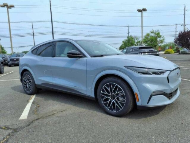 Синий Форд Мустанг, объемом двигателя 0 л и пробегом 2 тыс. км за 20000 $, фото 1 на Automoto.ua