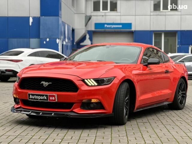 Оранжевый Форд Мустанг, объемом двигателя 2.3 л и пробегом 183 тыс. км за 18490 $, фото 1 на Automoto.ua