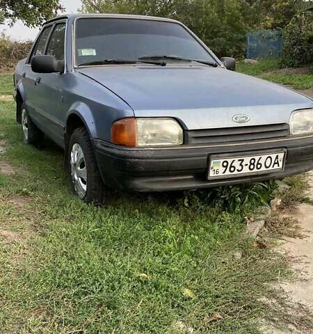 Форд Оріон, об'ємом двигуна 1.4 л та пробігом 195 тис. км за 900 $, фото 1 на Automoto.ua