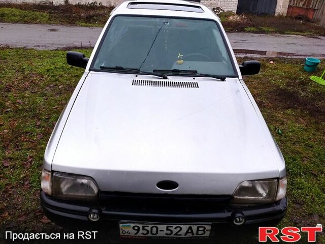 Форд Орион, объемом двигателя 1.5 л и пробегом 300 тыс. км за 600 $, фото 1 на Automoto.ua