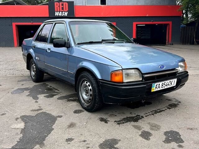 Форд Орион, объемом двигателя 1.6 л и пробегом 0 тыс. км за 900 $, фото 1 на Automoto.ua