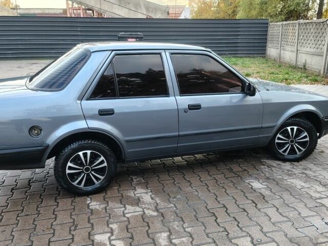 Форд Орион 1988 в Сумах на Automoto.ua Серый Форд Орион, объемом двигателя 1.4 л и пробегом 96 тыс. км за 2600 $, фото 1 на Automoto.ua