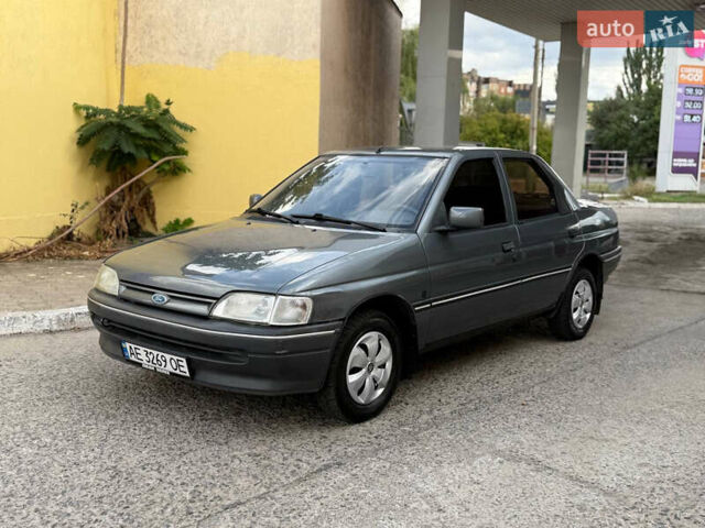 Сірий Форд Оріон, об'ємом двигуна 1.39 л та пробігом 152 тис. км за 1650 $, фото 1 на Automoto.ua