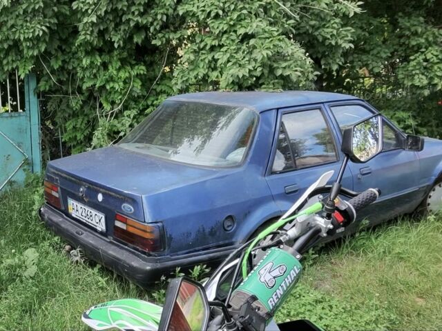 Синій Форд Оріон, об'ємом двигуна 0 л та пробігом 180 тис. км за 133 $, фото 1 на Automoto.ua