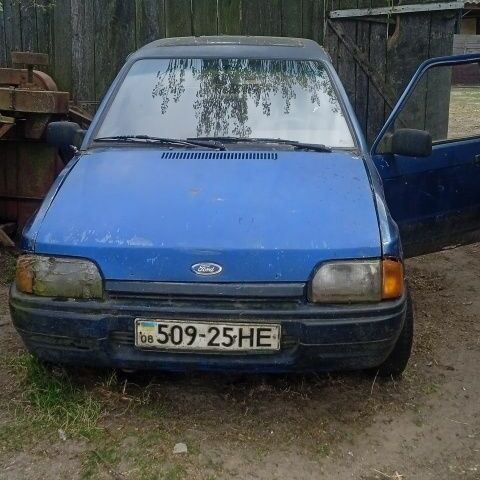 Синий Форд Орион, объемом двигателя 0 л и пробегом 407 тыс. км за 364 $, фото 1 на Automoto.ua