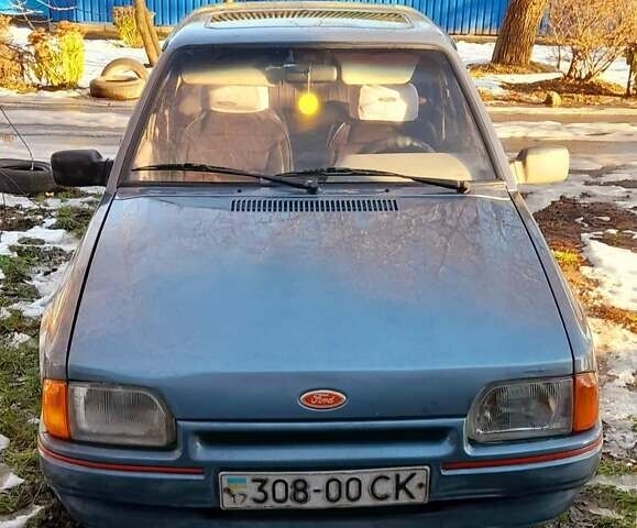 Синий Форд Орион, объемом двигателя 0 л и пробегом 380 тыс. км за 1300 $, фото 1 на Automoto.ua