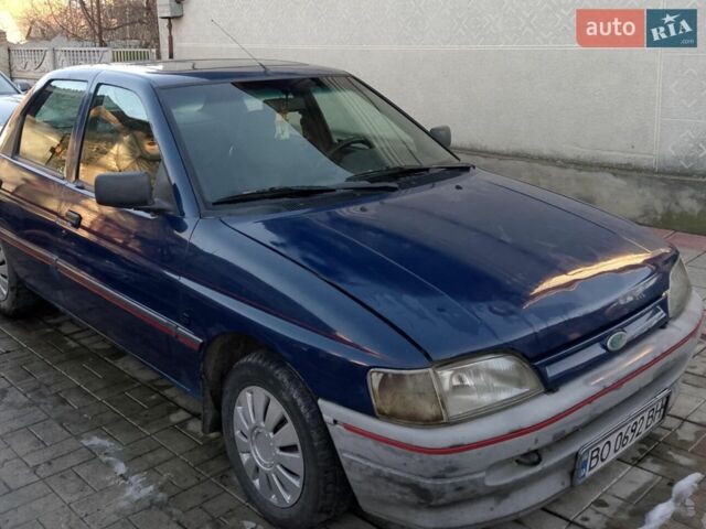Синий Форд Орион, объемом двигателя 1.4 л и пробегом 710 тыс. км за 500 $, фото 1 на Automoto.ua