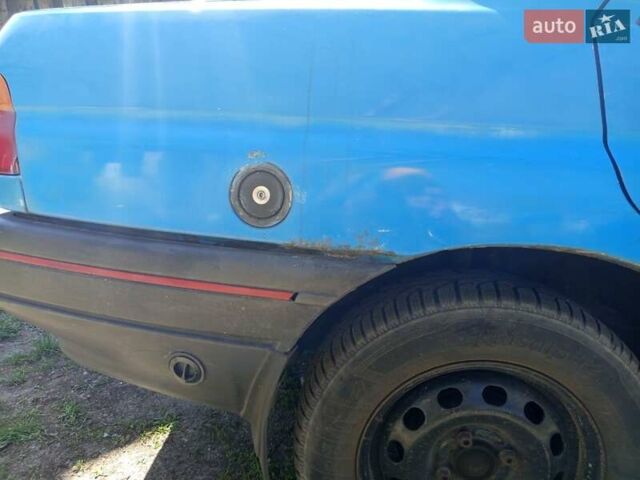 Синий Форд Орион, объемом двигателя 1.6 л и пробегом 1 тыс. км за 700 $, фото 1 на Automoto.ua