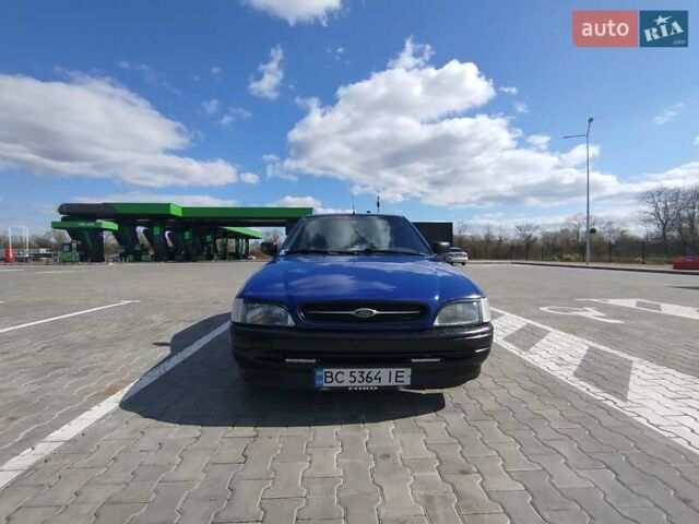 Синій Форд Оріон, об'ємом двигуна 1.6 л та пробігом 200 тис. км за 1200 $, фото 1 на Automoto.ua