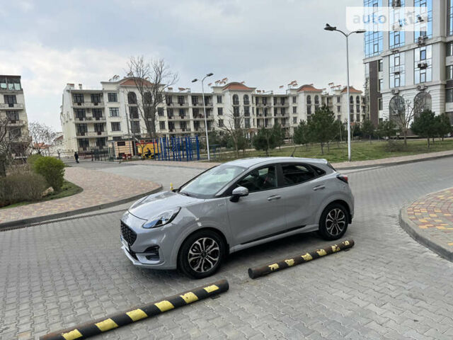 Сірий Форд Пума, об'ємом двигуна 1 л та пробігом 29 тис. км за 23000 $, фото 1 на Automoto.ua