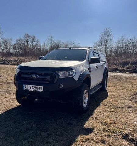Білий Форд Рейнджер, об'ємом двигуна 2.2 л та пробігом 200 тис. км за 19800 $, фото 1 на Automoto.ua