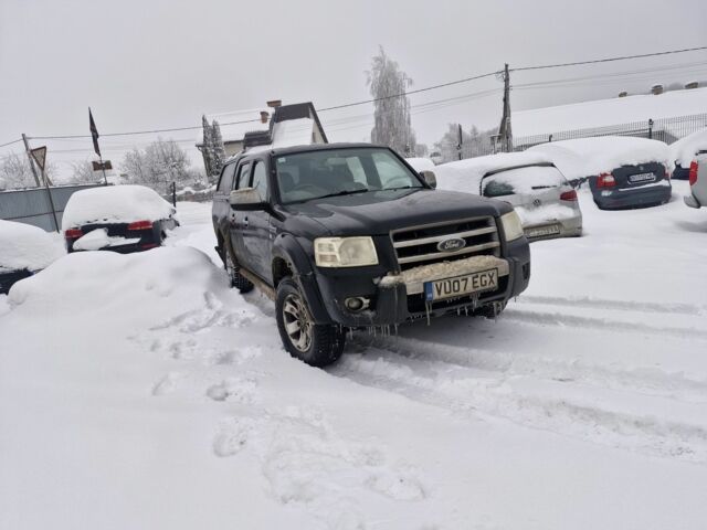 Черный Форд Рейнджер, объемом двигателя 0 л и пробегом 150 тыс. км за 5914 $, фото 1 на Automoto.ua