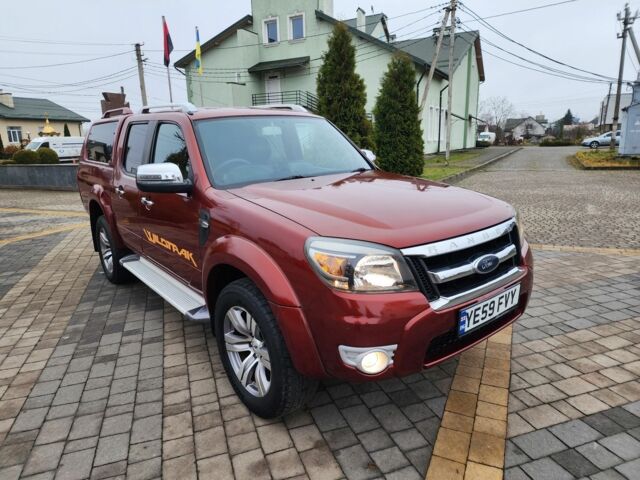 Красный Форд Рейнджер, объемом двигателя 3 л и пробегом 166 тыс. км за 8025 $, фото 1 на Automoto.ua