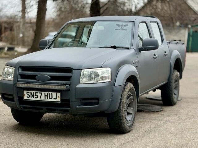 Серый Форд Рейнджер, объемом двигателя 2.5 л и пробегом 100 тыс. км за 4000 $, фото 1 на Automoto.ua
