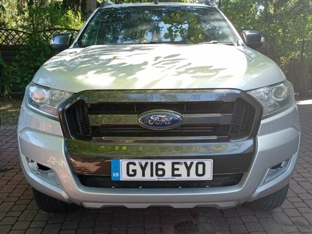 Серый Форд Рейнджер, объемом двигателя 3.2 л и пробегом 140 тыс. км за 12153 $, фото 1 на Automoto.ua