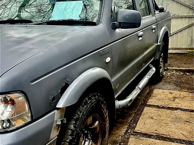 Серый Форд Рейнджер, объемом двигателя 2.5 л и пробегом 160 тыс. км за 4500 $, фото 1 на Automoto.ua