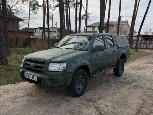 Зеленый Форд Рейнджер, объемом двигателя 2.5 л и пробегом 400 тыс. км за 5500 $, фото 1 на Automoto.ua