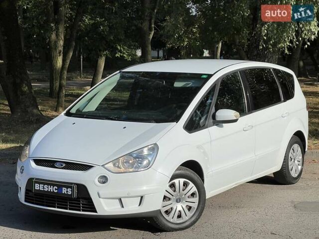 Белый Форд С-Макс, объемом двигателя 2 л и пробегом 320 тыс. км за 6499 $, фото 1 на Automoto.ua