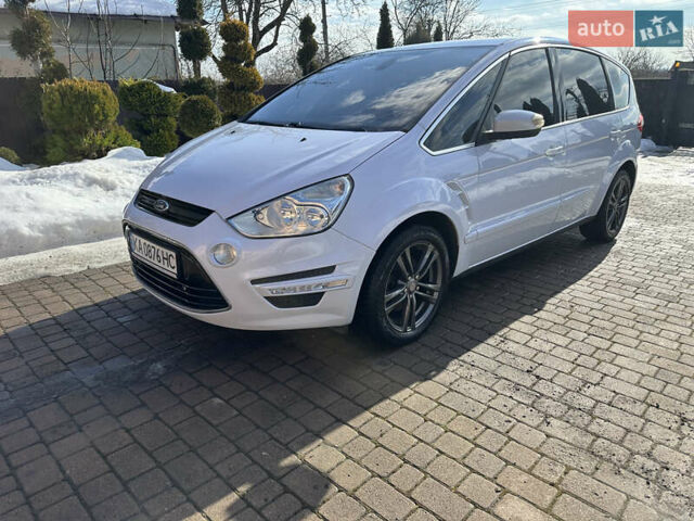 Білий Форд С-Макс, об'ємом двигуна 2 л та пробігом 251 тис. км за 8200 $, фото 1 на Automoto.ua