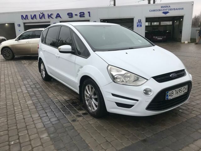 Белый Форд С-Макс, объемом двигателя 2 л и пробегом 100 тыс. км за 11800 $, фото 1 на Automoto.ua