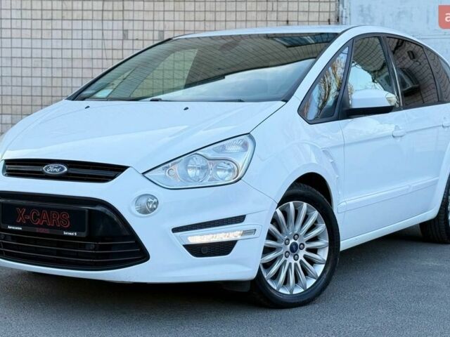Білий Форд С-Макс, об'ємом двигуна 2 л та пробігом 252 тис. км за 9500 $, фото 1 на Automoto.ua