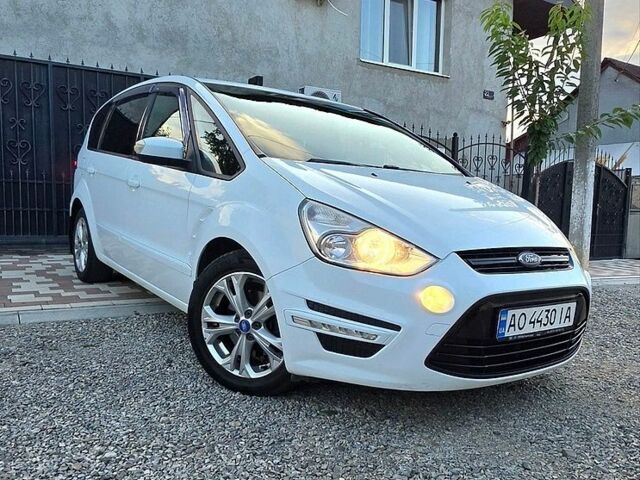 Білий Форд С-Макс, об'ємом двигуна 2 л та пробігом 287 тис. км за 8400 $, фото 1 на Automoto.ua