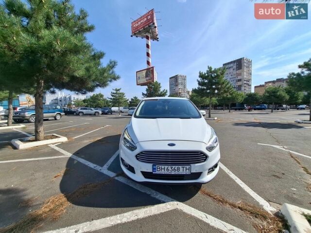 Белый Форд С-Макс, объемом двигателя 2 л и пробегом 249 тыс. км за 13000 $, фото 1 на Automoto.ua