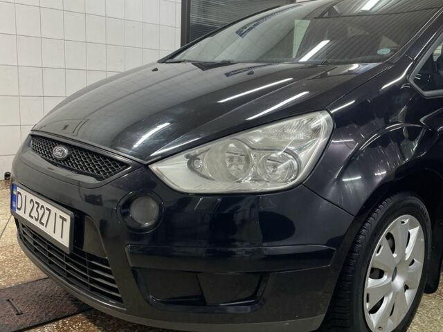 Форд С-Макс 2006 в Одессе на Automoto.ua Черный Форд С-Макс, объемом двигателя 1.8 л и пробегом 380 тыс. км за 5200 $, фото 1 на Automoto.ua