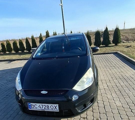 Чорний Форд С-Макс, об'ємом двигуна 2 л та пробігом 277 тис. км за 6300 $, фото 1 на Automoto.ua