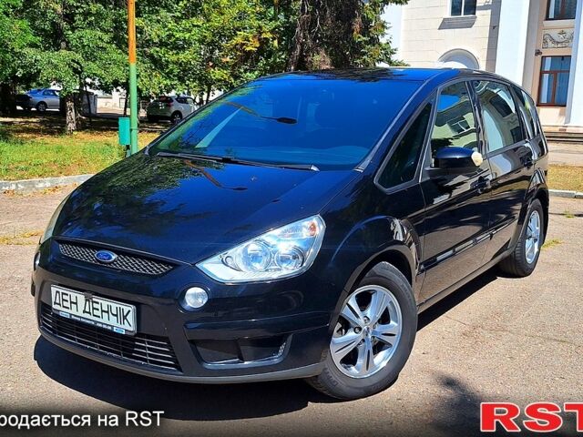 Черный Форд С-Макс, объемом двигателя 2 л и пробегом 202 тыс. км за 6450 $, фото 1 на Automoto.ua