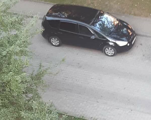 Черный Форд С-Макс, объемом двигателя 1.8 л и пробегом 230 тыс. км за 6800 $, фото 1 на Automoto.ua