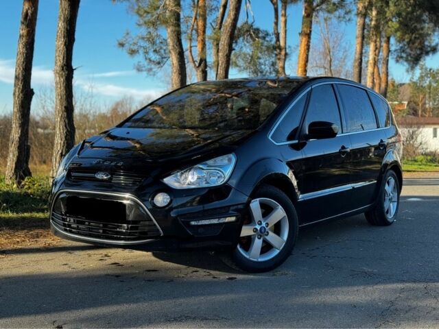 Черный Форд С-Макс, объемом двигателя 2 л и пробегом 187 тыс. км за 7999 $, фото 1 на Automoto.ua