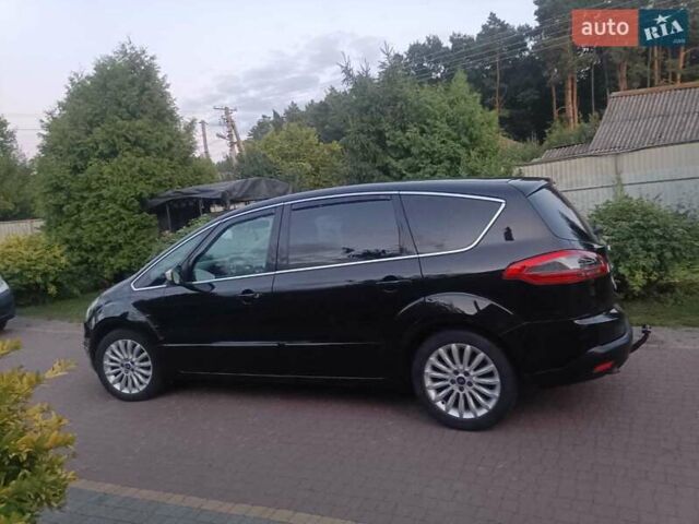 Черный Форд С-Макс, объемом двигателя 2 л и пробегом 340 тыс. км за 9600 $, фото 1 на Automoto.ua
