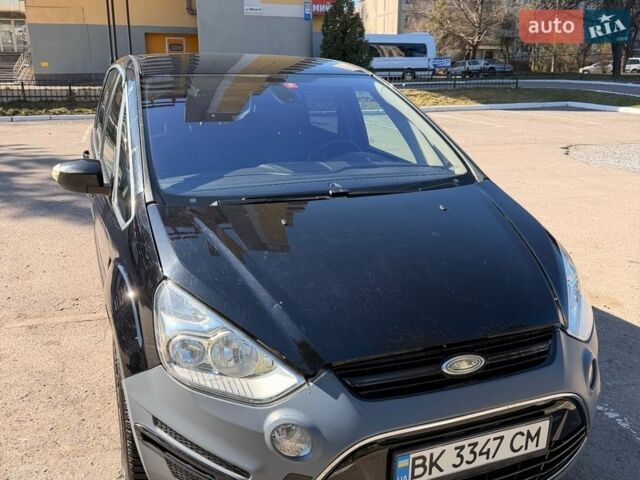 Черный Форд С-Макс, объемом двигателя 2 л и пробегом 237 тыс. км за 6300 $, фото 1 на Automoto.ua
