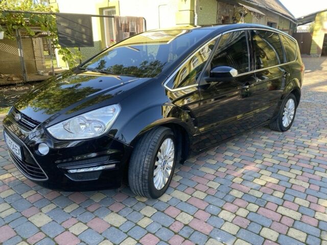 Чорний Форд С-Макс, об'ємом двигуна 2 л та пробігом 230 тис. км за 10450 $, фото 1 на Automoto.ua