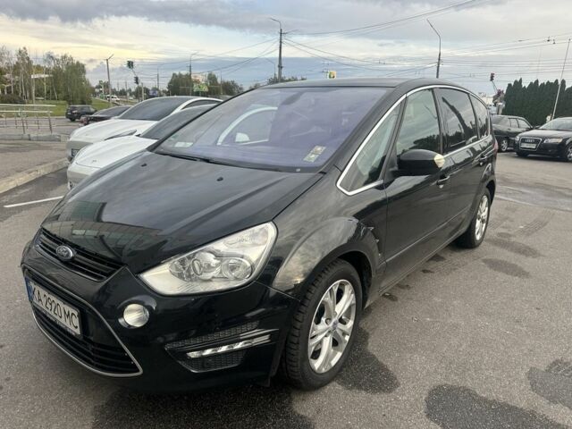 Черный Форд С-Макс, объемом двигателя 2 л и пробегом 250 тыс. км за 8600 $, фото 1 на Automoto.ua