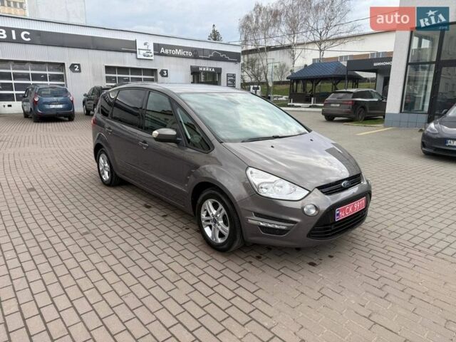 Коричневый Форд С-Макс, объемом двигателя 1.6 л и пробегом 271 тыс. км за 7750 $, фото 1 на Automoto.ua