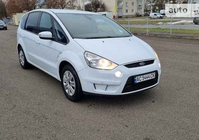 Форд С-Макс, объемом двигателя 2 л и пробегом 318 тыс. км за 7000 $, фото 1 на Automoto.ua